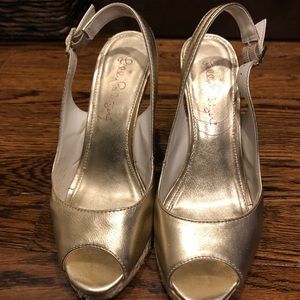 Lily Pulitzer gold Kristen Wedges